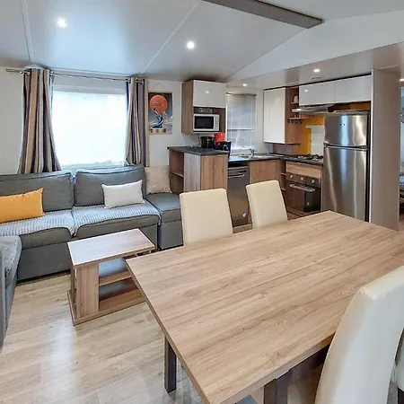 Gorgeous Stacaravan Campingplads 3*