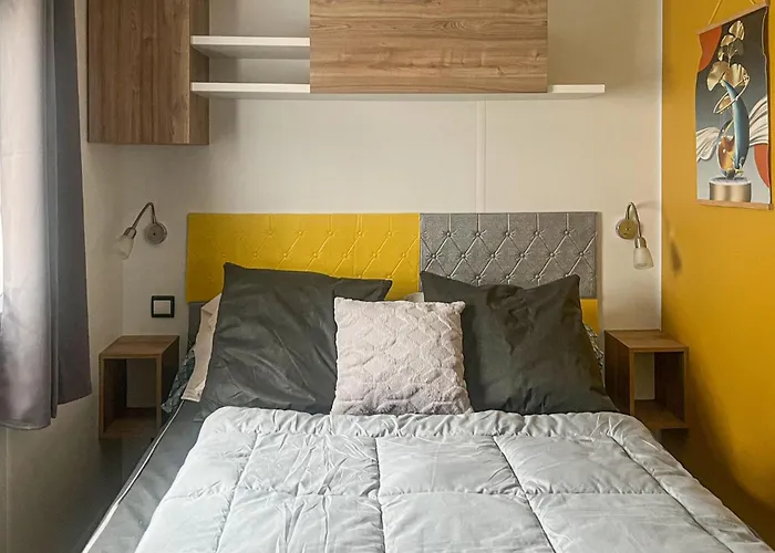Gorgeous Stacaravan Campingplads