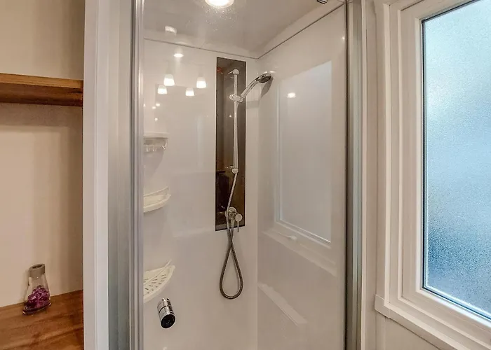 Gorgeous Stacaravan Campingplads 3*