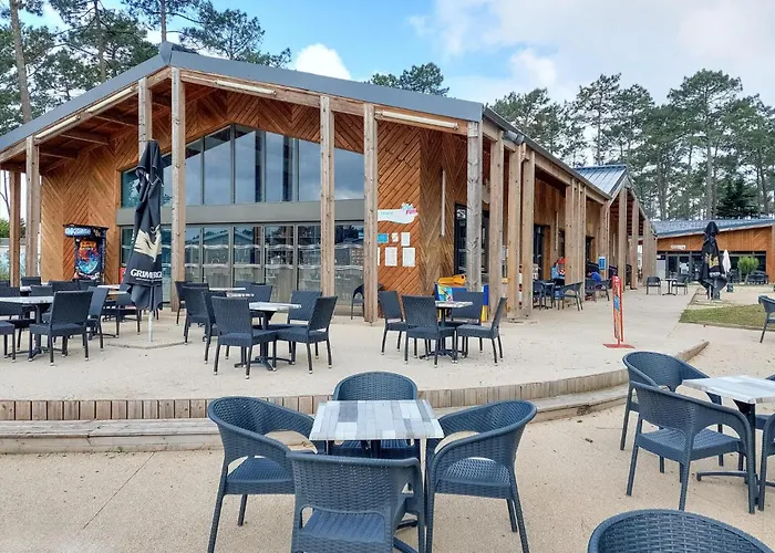 Gorgeous Stacaravan 3* Saint-Julien-en-Born