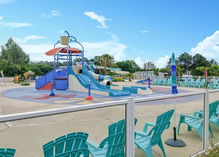 Gorgeous Stacaravan Camping