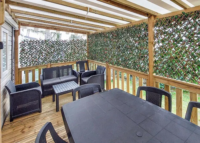 Gorgeous Stacaravan 3* Saint-Julien-en-Born