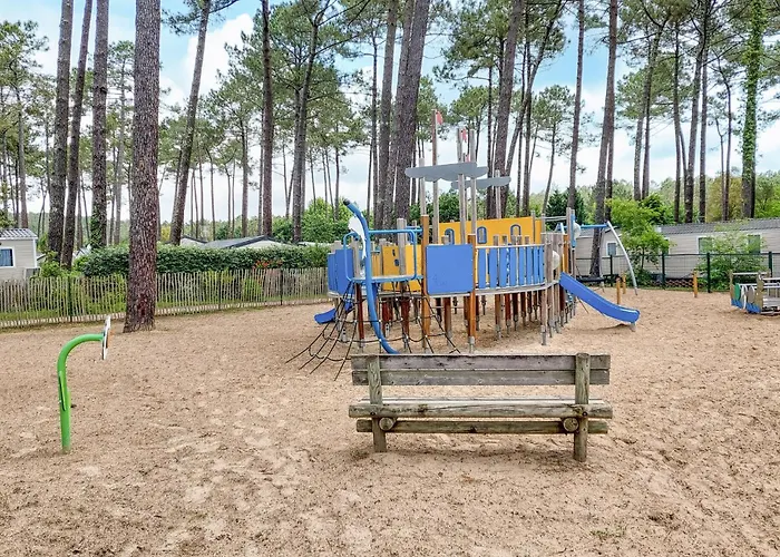 Gorgeous Stacaravan Camping