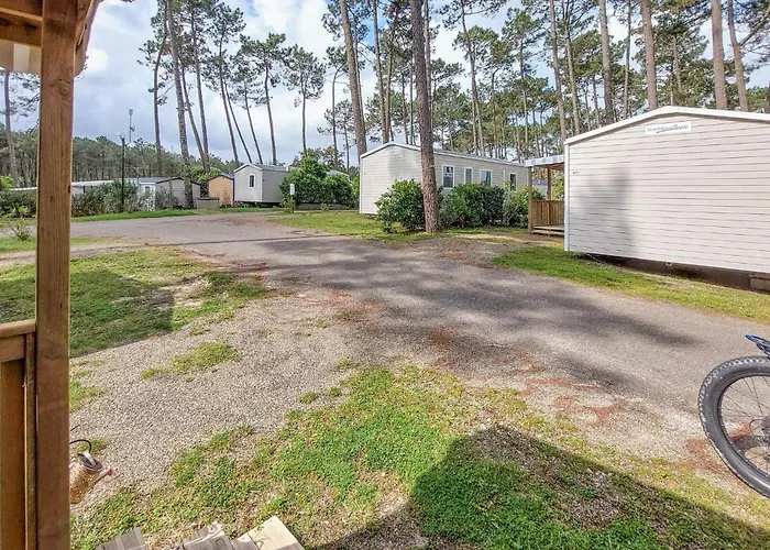 Gorgeous Stacaravan Camping 3*